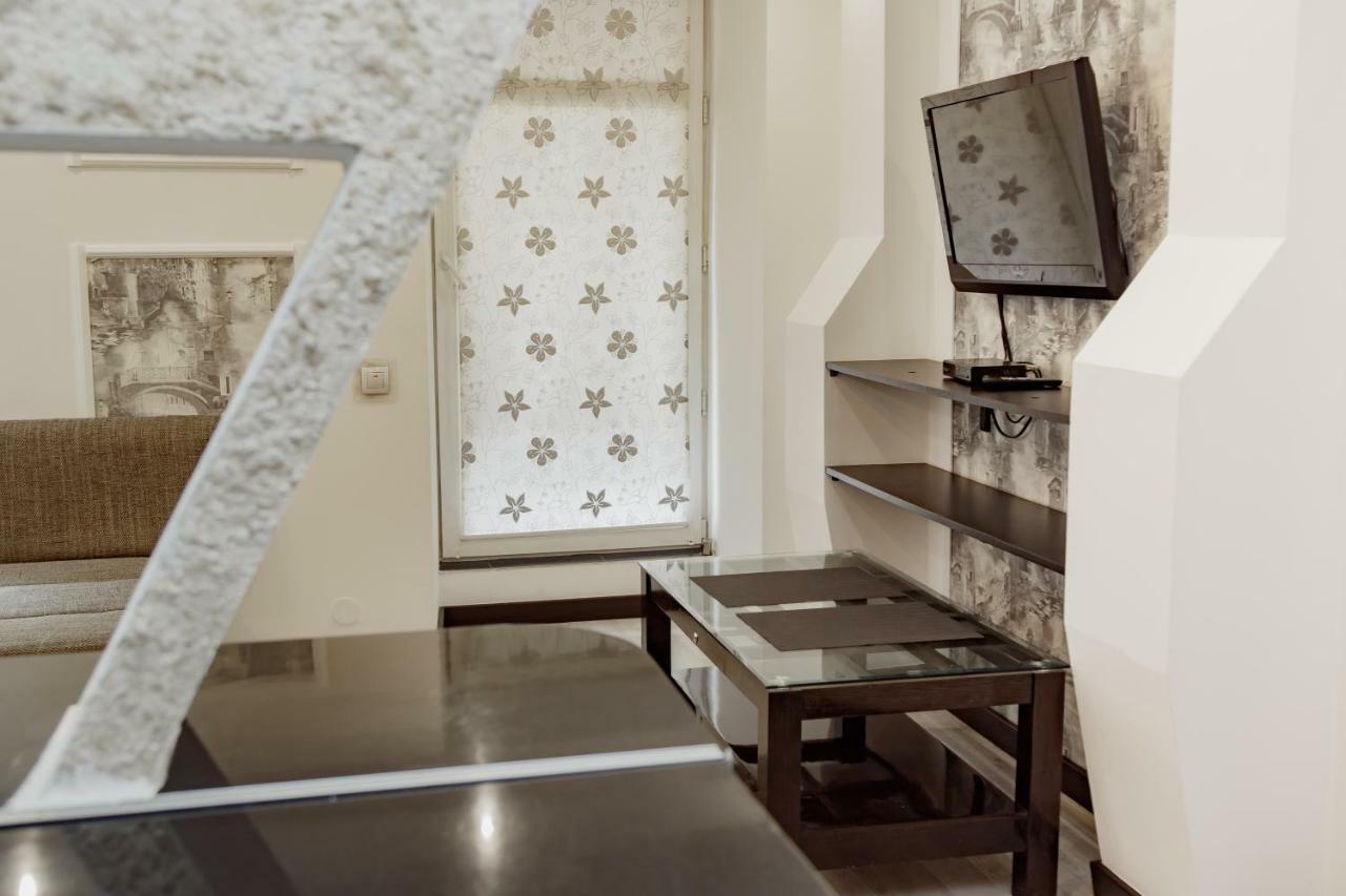 Transitional Havryky Apartment Львів Екстер'єр фото